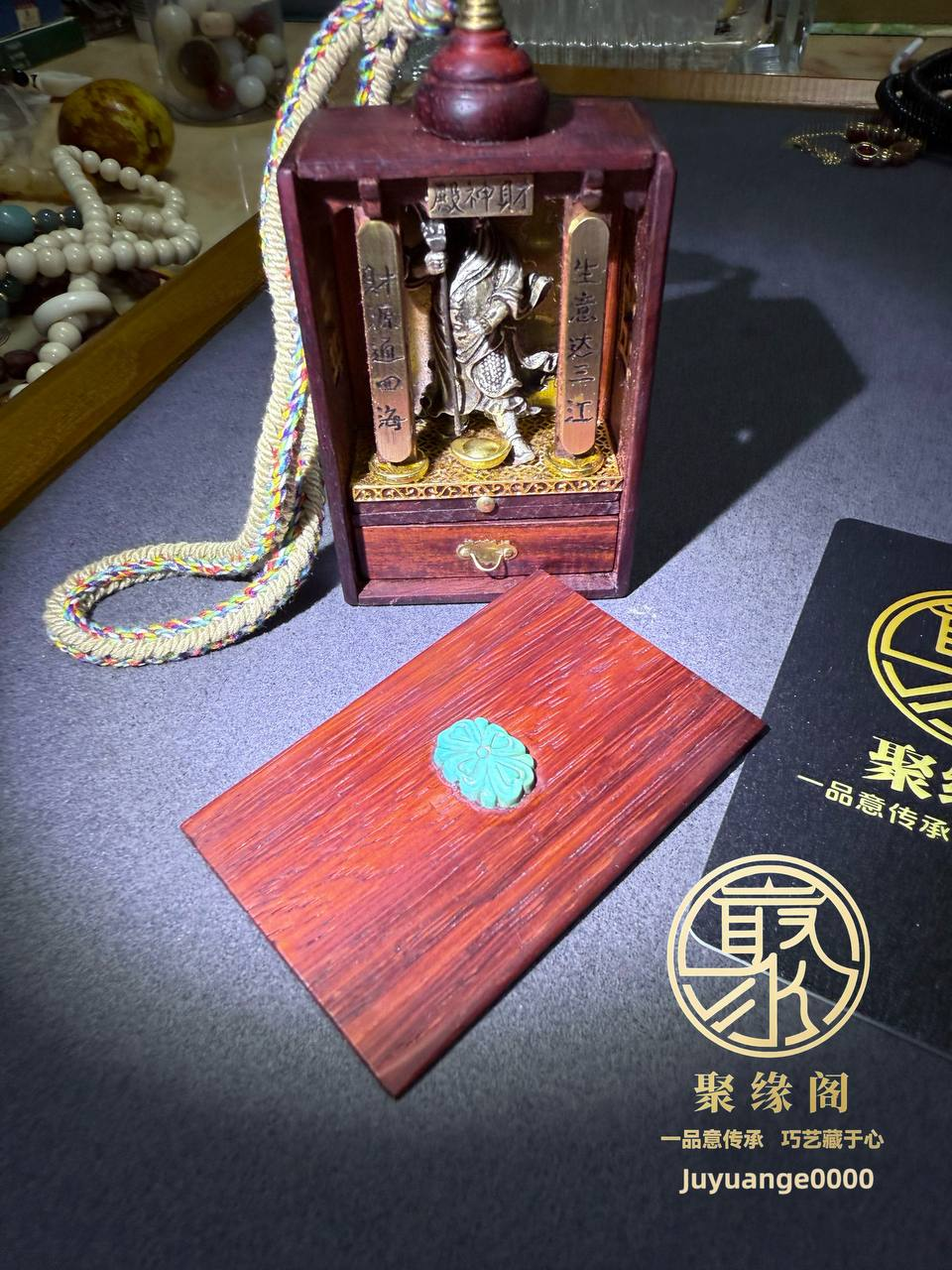 随手迷你关公财神小佛龛一枚